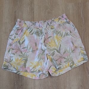 Floral Print Women's Shorts